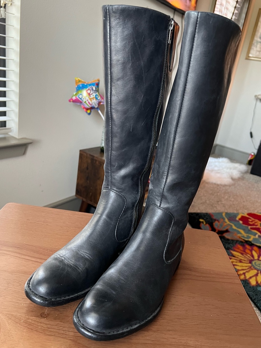 Born ‘North’ Black Leather Knee-High Riding Boots - Picture 2 of 10